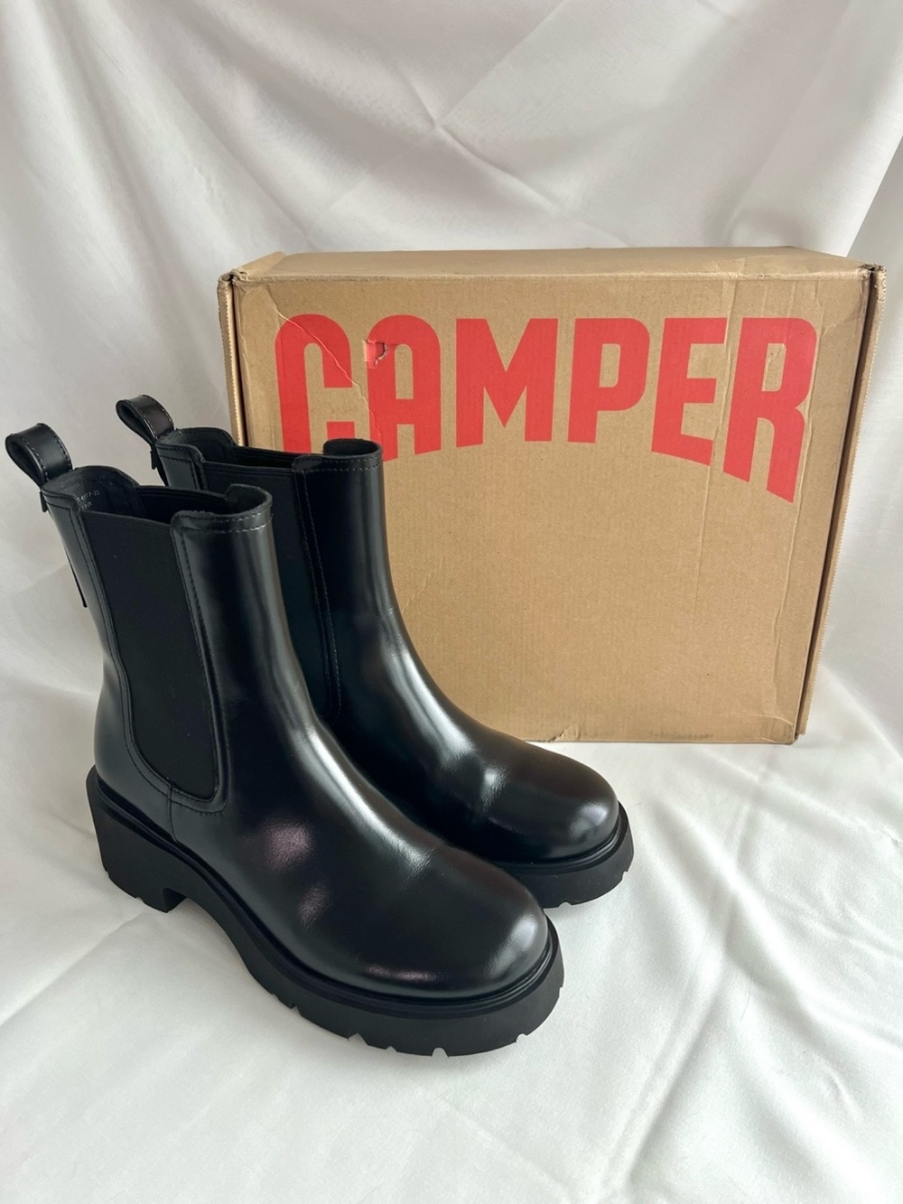 CAMPER Milah Boots